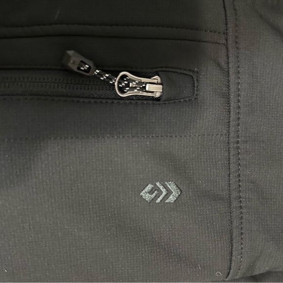 Free Country Men’s Black Softshell Jacket – Full Zip – Lightweight-Size Large - Picture 5 of 6